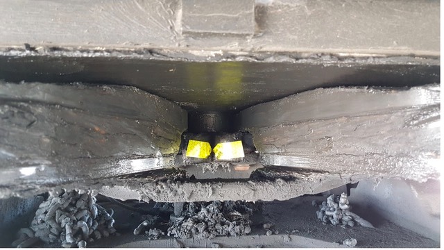 5th wheel driver safety camera early version with reflective tape on 5th wheel locking jaws