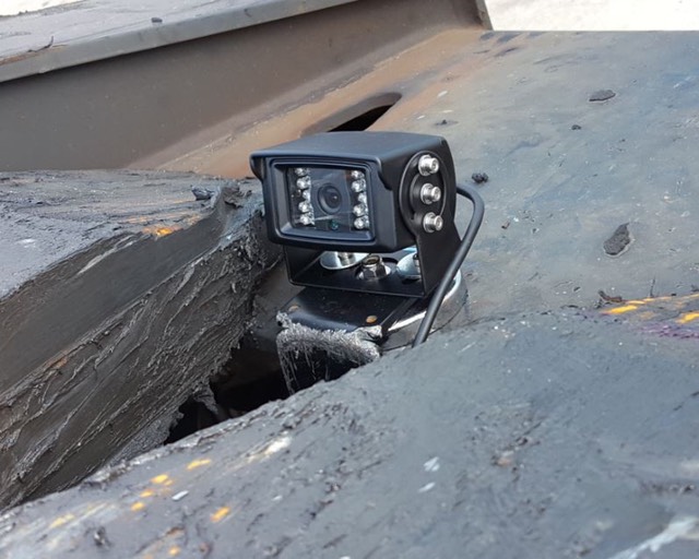 5th wheel yard truck switcher driver safety camera Kingpin 5th wheel locking jaws driver safety camera